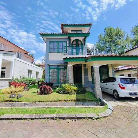 Villa Semesta Cikundul Dış mekan fotoğraf